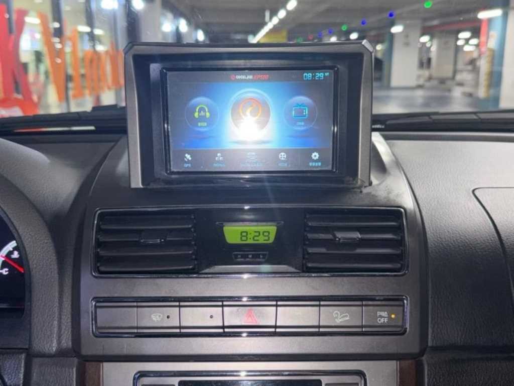KG모빌리티(쌍용) 렉스턴 렉스턴W 2.0  4WD RX7 럭셔리 이미지 8