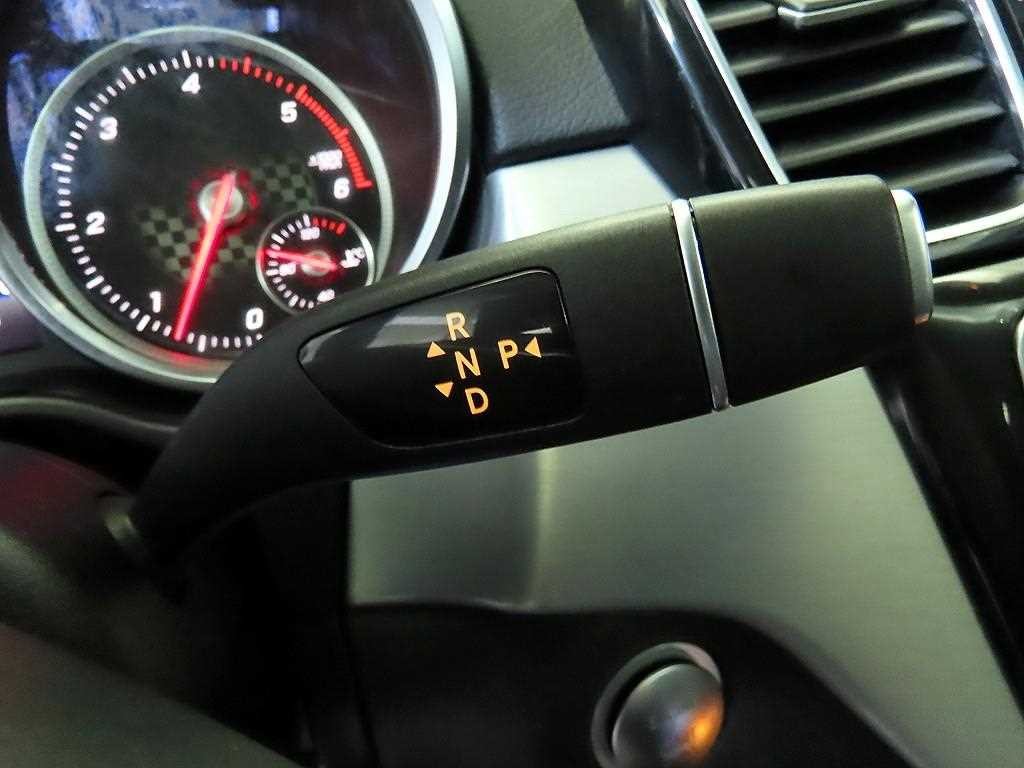 벤츠 GLE 클래스 GLE 클래스 W166 GLE 350 d 4MATIC 쿠페 이미지 12