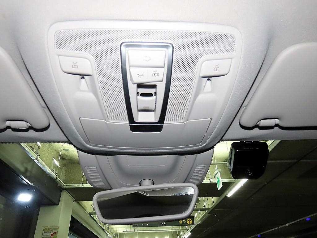 벤츠 GLE 클래스 GLE 클래스 W166 GLE 350 d 4MATIC 쿠페 이미지 15