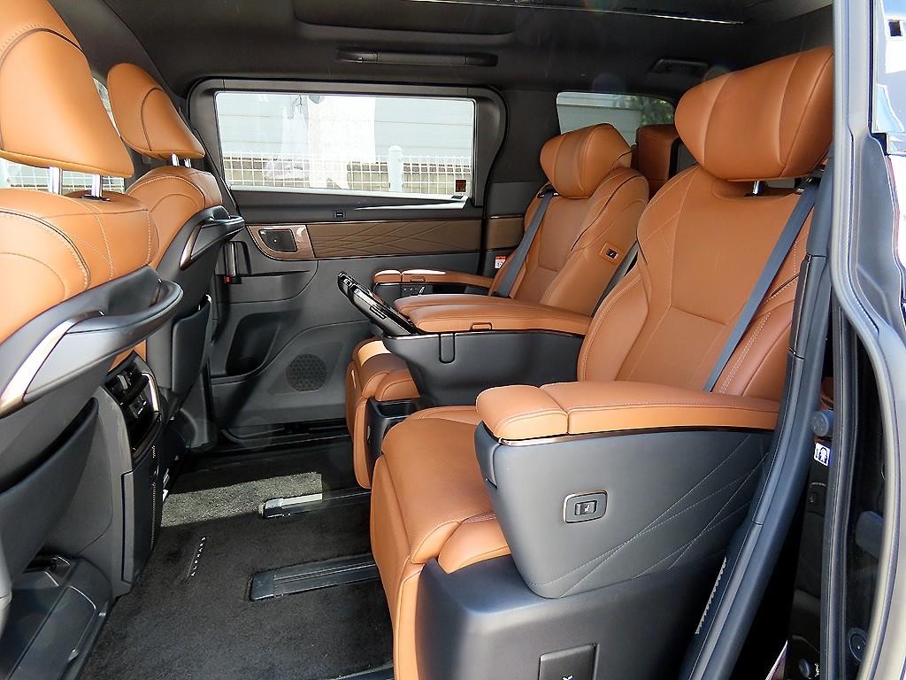 토요타 알파드 알파드 4세대 2.5 HEV AWD 이미지 6