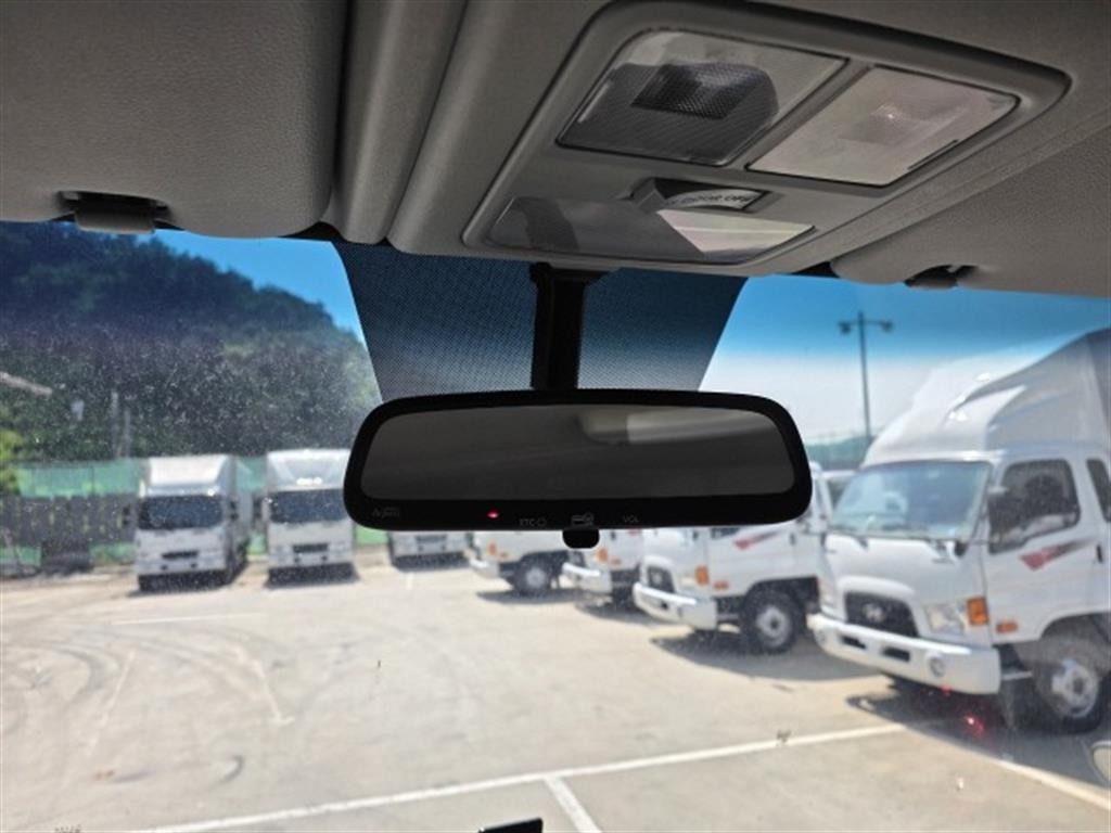 중대형화물 탑차/윙바디 윙바디 3.5톤 이미지 14