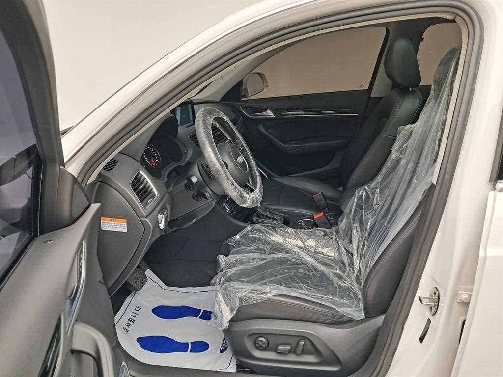 아우디 Q3 35 TDI 콰트로 프레스티지 이미지 11