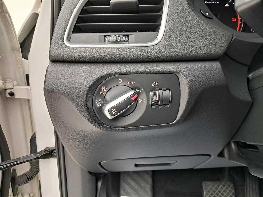 아우디 Q3 35 TDI 콰트로 프레스티지 이미지 13