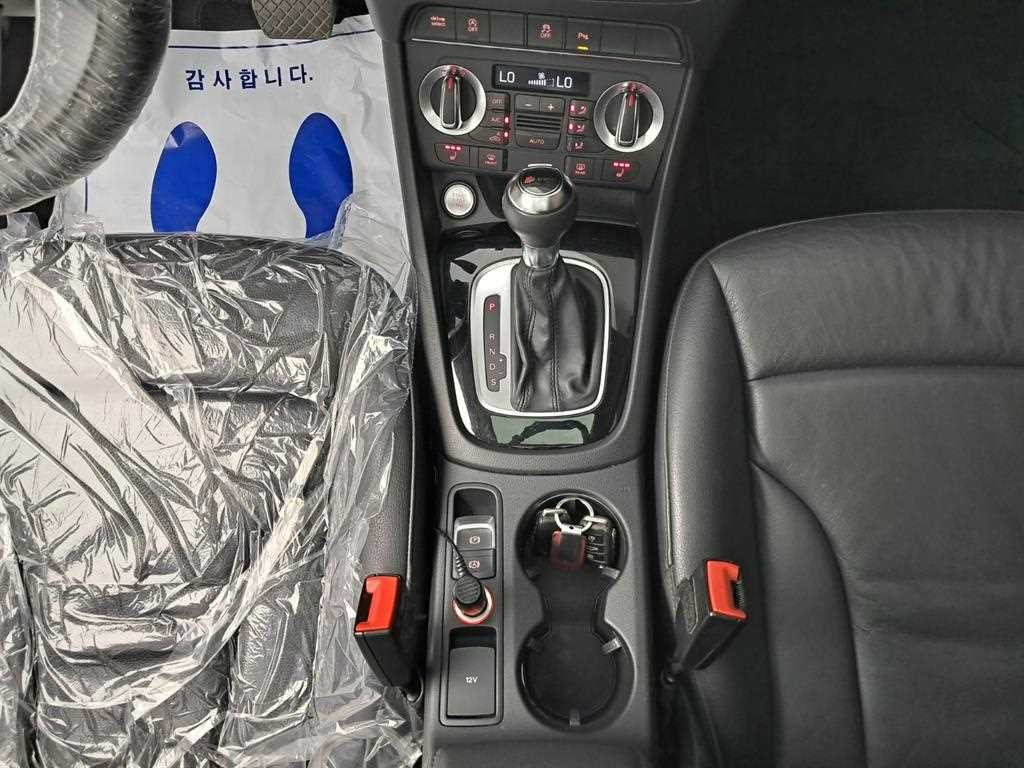 아우디 Q3 35 TDI 콰트로 프레스티지 이미지 14