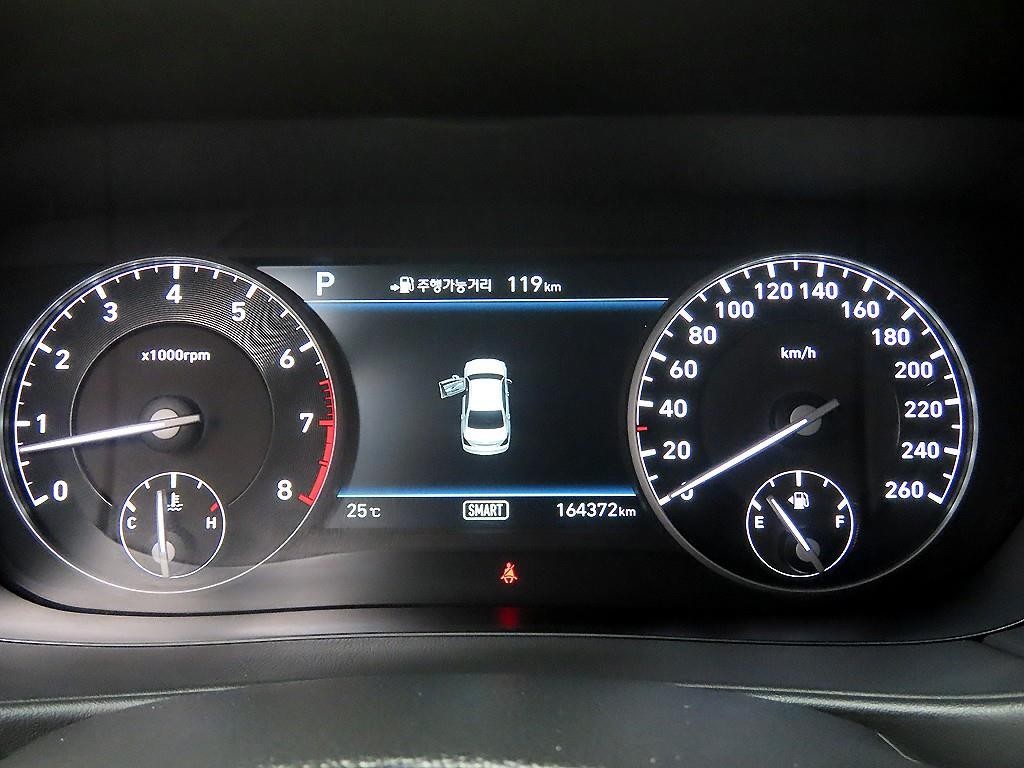 제네시스 EQ900 3.8 GDI AWD 프리미엄 럭셔리 이미지 9