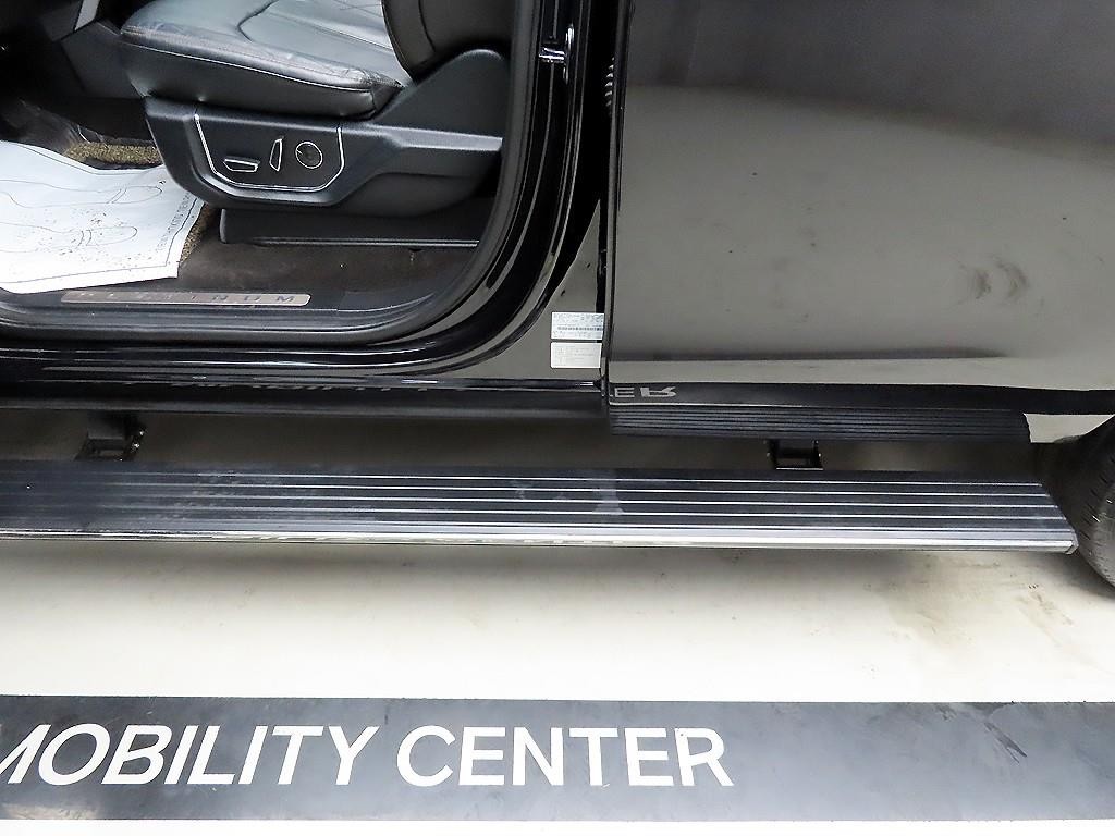 포드 익스피디션 3.5 EcoBoost Platinum 이미지 12