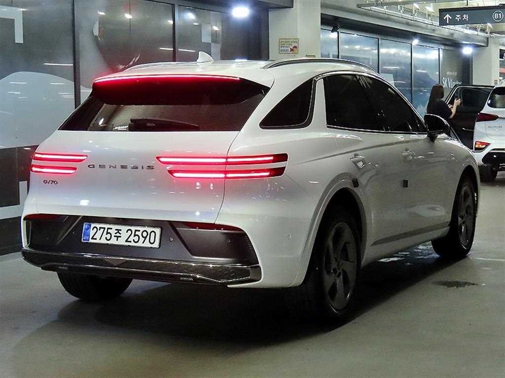 제네시스 GV70 2.5T 가솔린 2WD 이미지 4