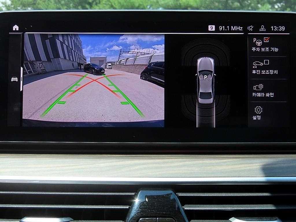 BMW 5시리즈 5시리즈 (G30) 530i xDrive 럭셔리 이미지 15