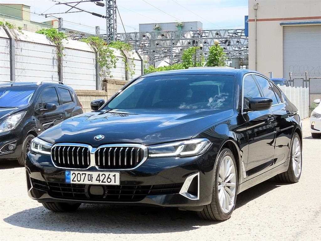 BMW 5시리즈 5시리즈 (G30) 530i xDrive 럭셔리 이미지 2