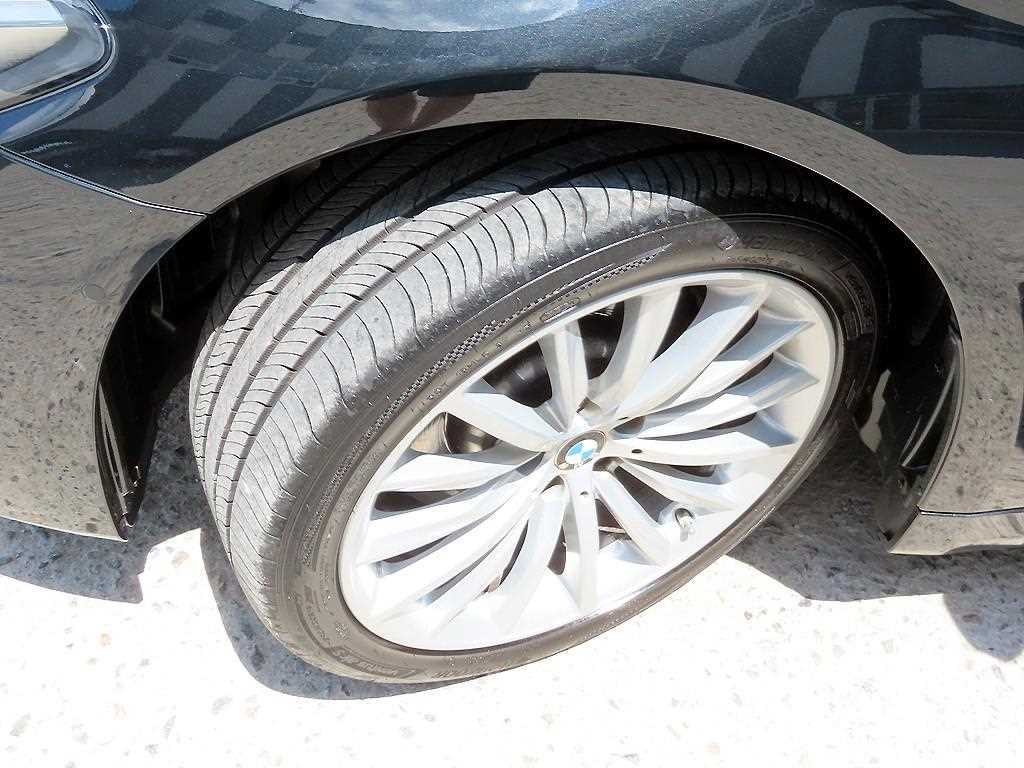 BMW 5시리즈 5시리즈 (G30) 530i xDrive 럭셔리 이미지 20