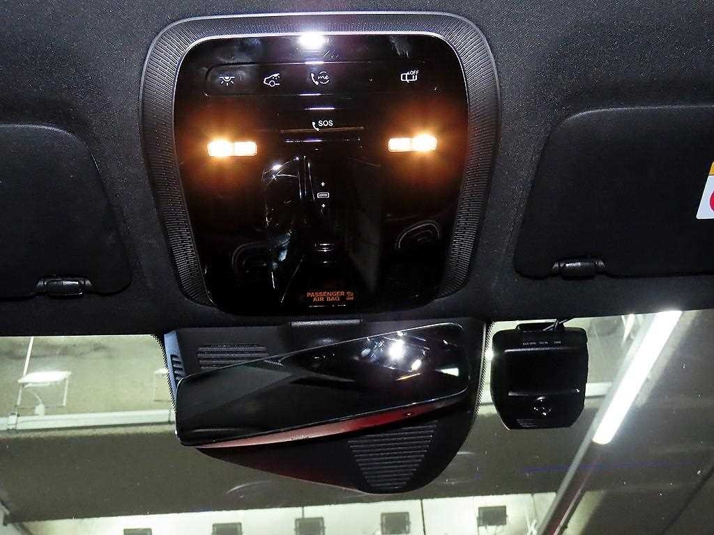 벤츠 C 클래스 C클래스 W206 C200 4MATIC 아방가르드 이미지 14