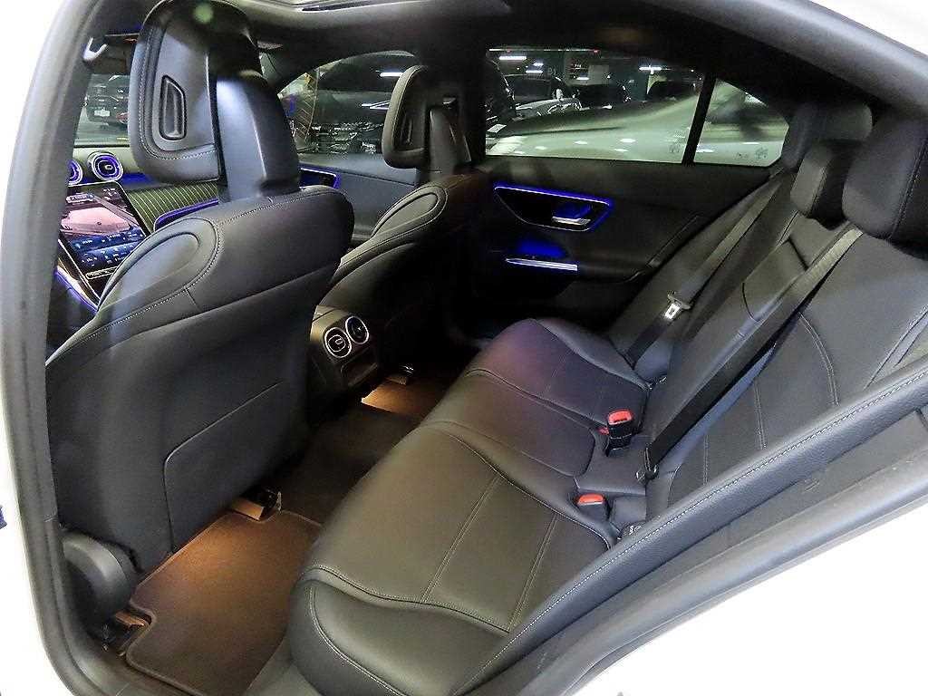 벤츠 C 클래스 C클래스 W206 C200 4MATIC 아방가르드 이미지 7
