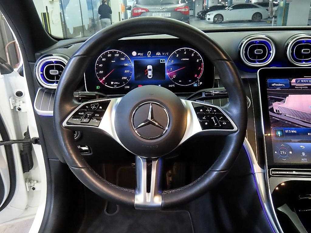 벤츠 C 클래스 C클래스 W206 C200 4MATIC 아방가르드 이미지 8