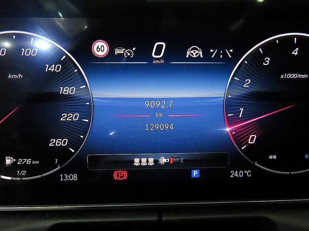 벤츠 C 클래스 C클래스 W206 C200 4MATIC 아방가르드 이미지 9