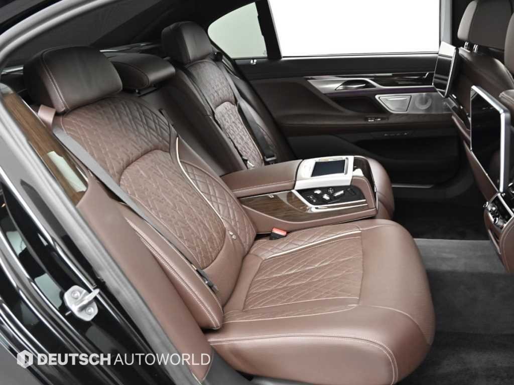 BMW 7시리즈 7시리즈 (G11) 740Li xDrive 디자인 퓨어 엑설런스 이미지 12
