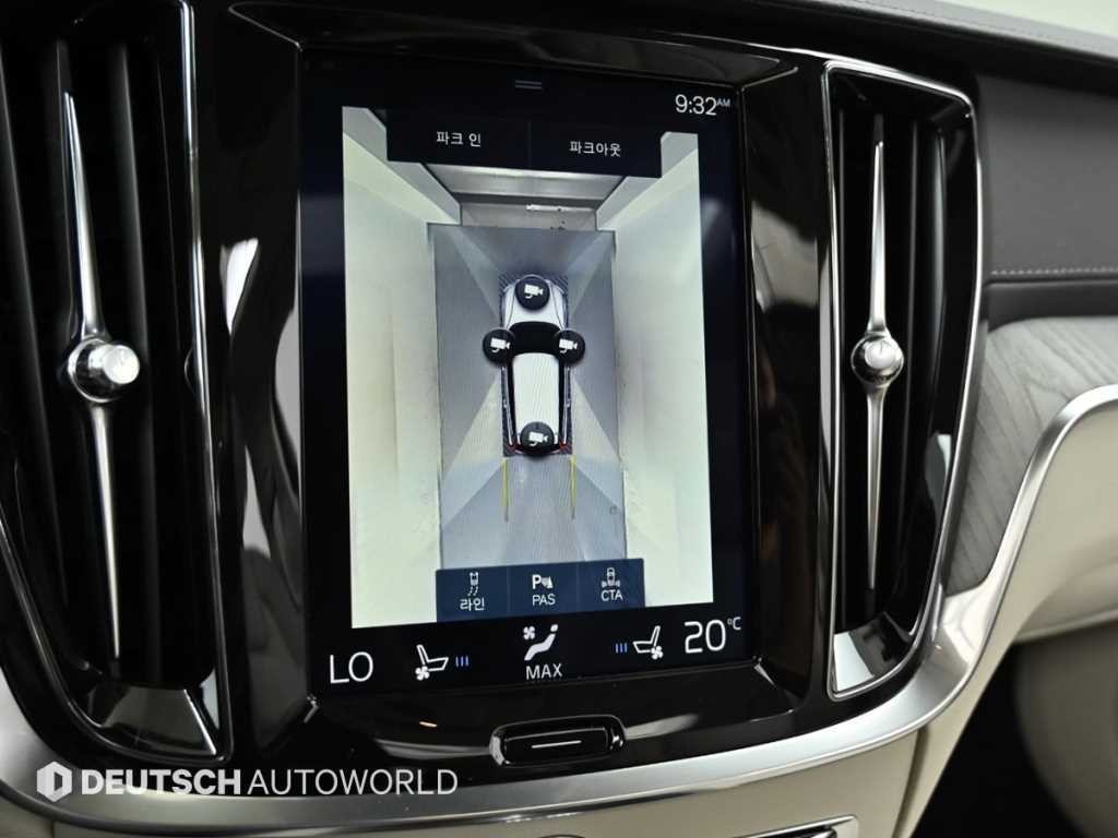 볼보 V60 V60 크로스 컨트리 2세대 2.0 T5 프로 AWD 이미지 15