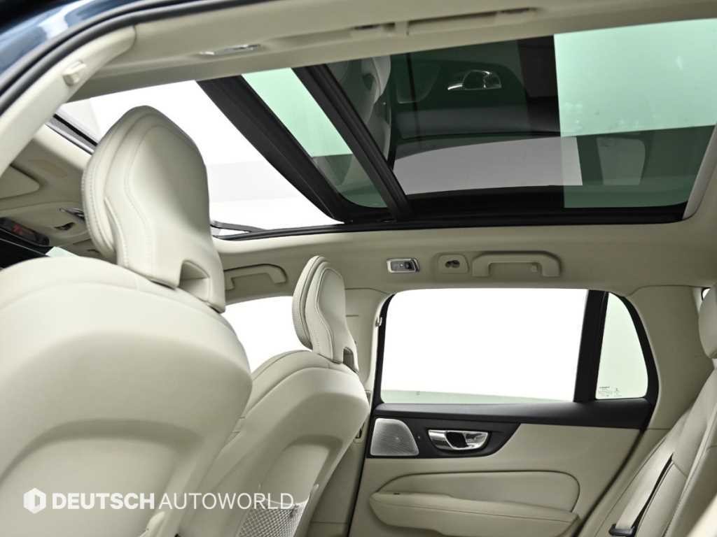 볼보 V60 V60 크로스 컨트리 2세대 2.0 T5 프로 AWD 이미지 18