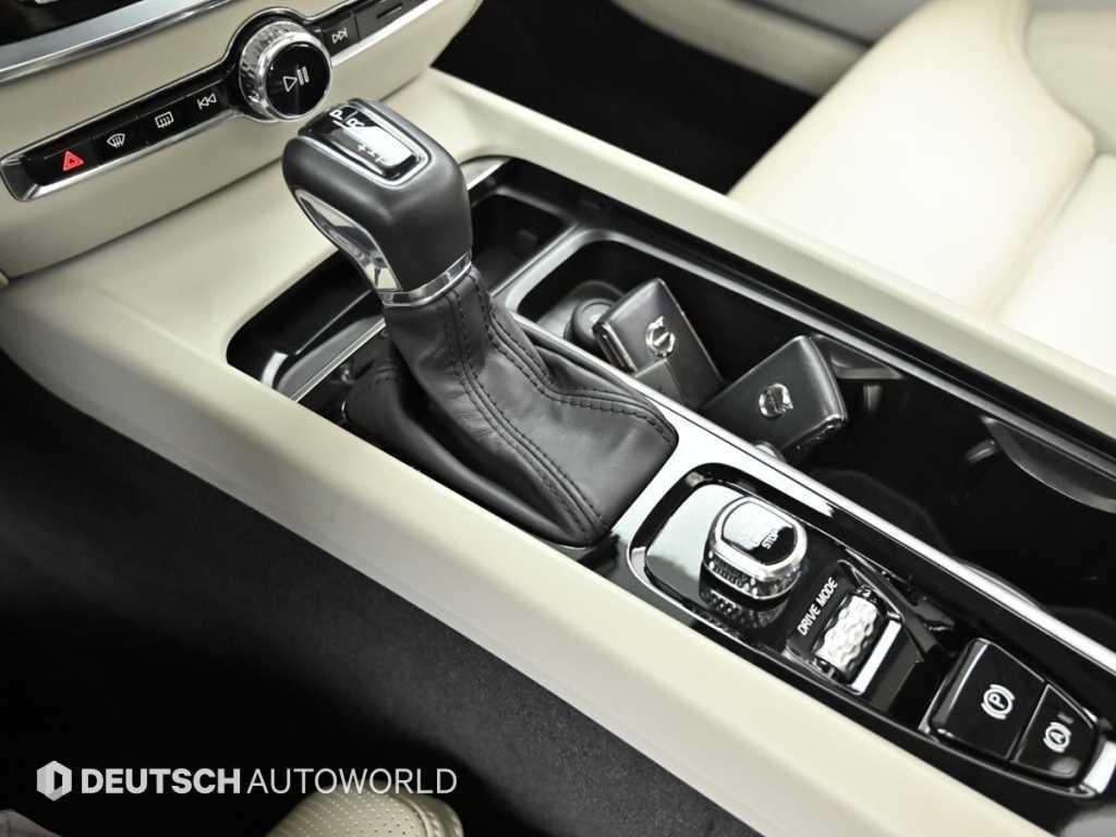 볼보 V60 V60 크로스 컨트리 2세대 2.0 T5 프로 AWD 이미지 9