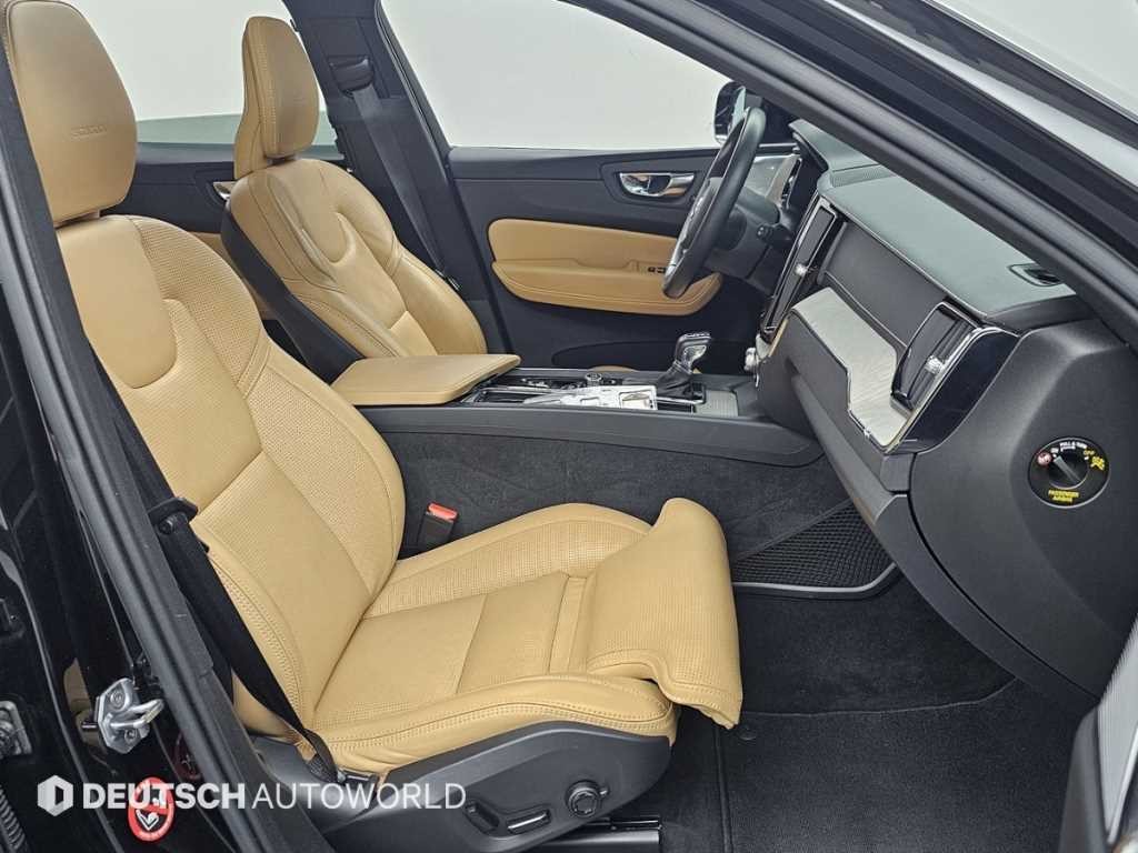 볼보 XC60 XC60(2세대) T6 AWD 인스크립션 이미지 10