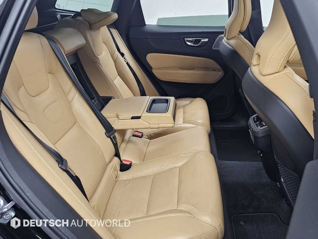 볼보 XC60 XC60(2세대) T6 AWD 인스크립션 이미지 12