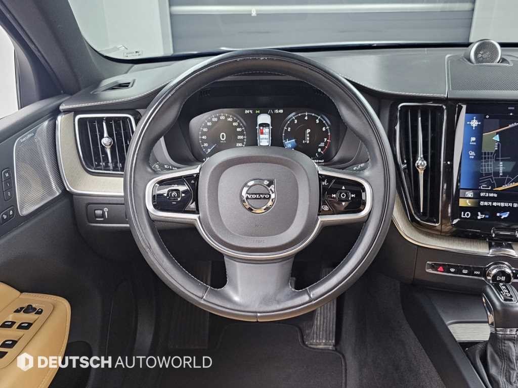 볼보 XC60 XC60(2세대) T6 AWD 인스크립션 이미지 13