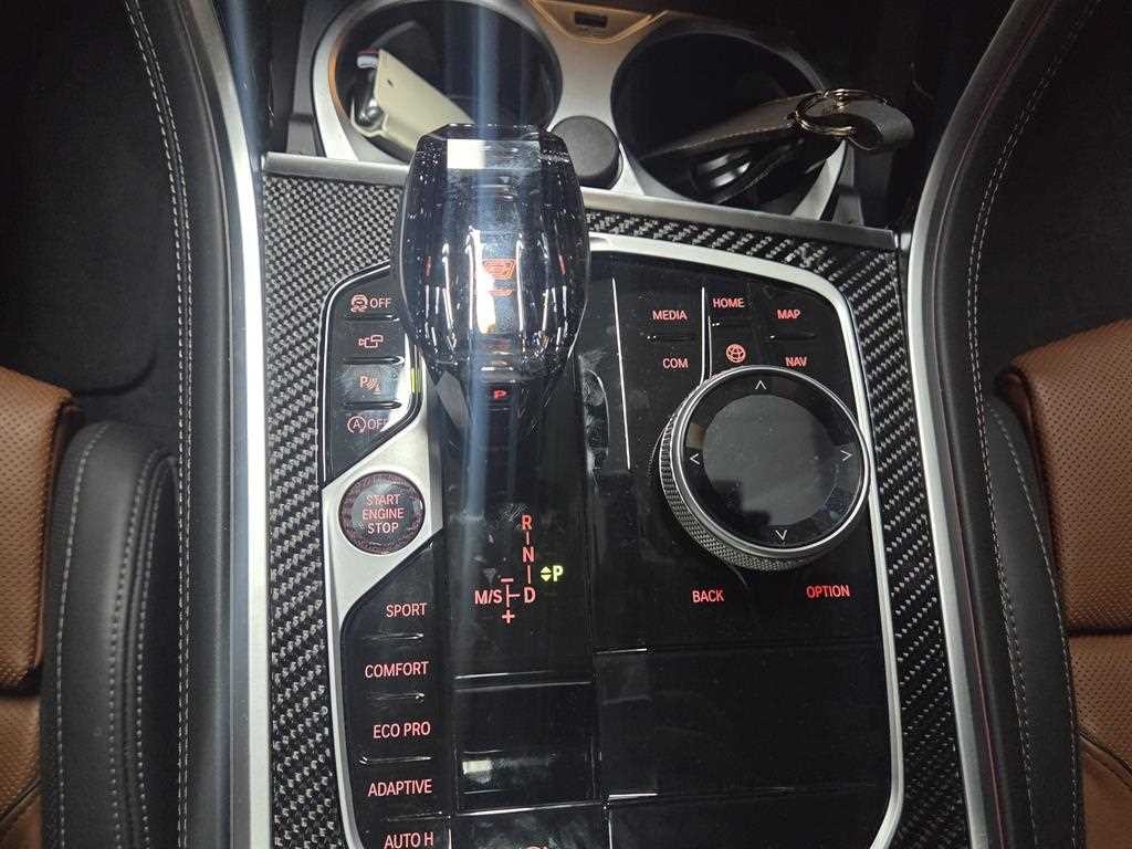 BMW 8시리즈 8시리즈 (G15) M850i xDrive 그란 쿠페 이미지 18