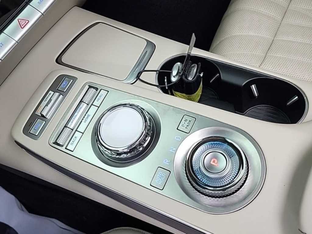 제네시스 GV70 2.5T 가솔린 AWD 기본형 이미지 8