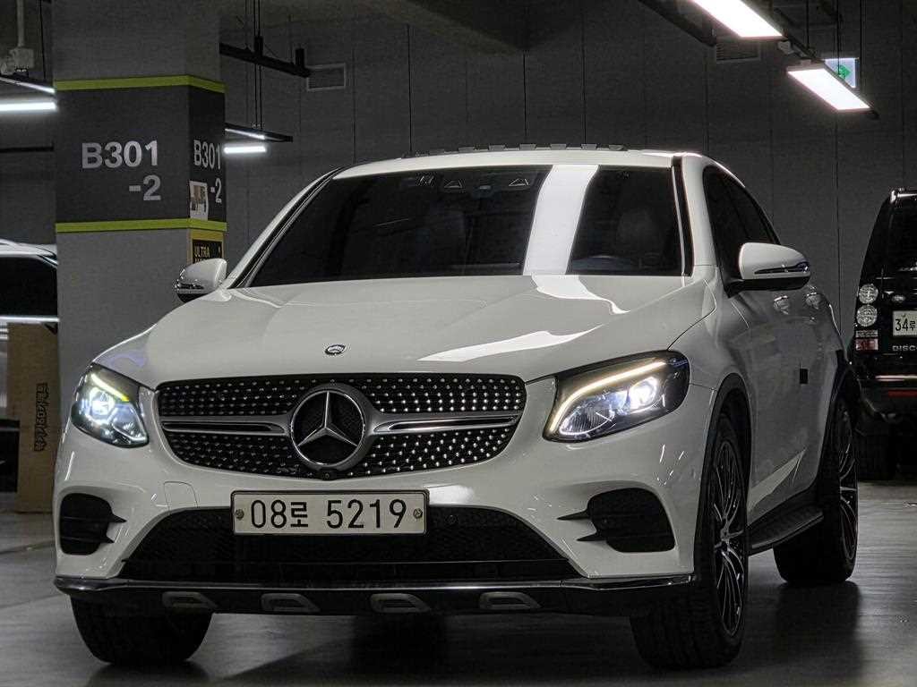 벤츠 GLC 클래스 GLC클래스 X253 GLC 220 d 4MATIC 프리미엄 쿠페 이미지 1