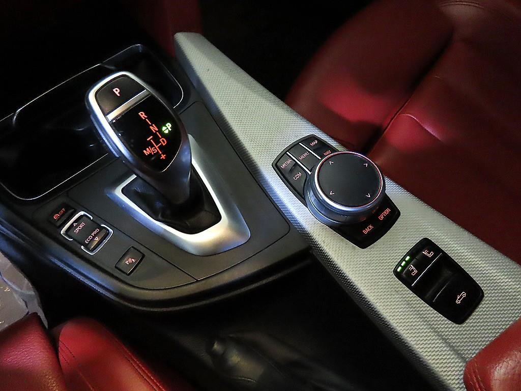 BMW 4시리즈 4시리즈 (F32) 428i 컨버터블 M 스포츠 이미지 15