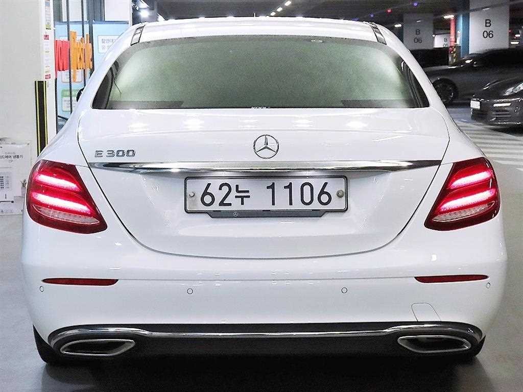 벤츠 E 클래스 E-클래스 W213 E300 아방가르드 이미지 5