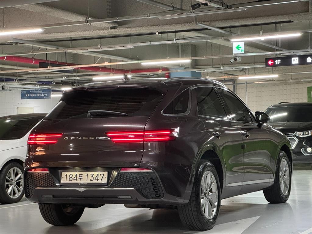 제네시스 GV70 2.2 디젤 2WD 이미지 3