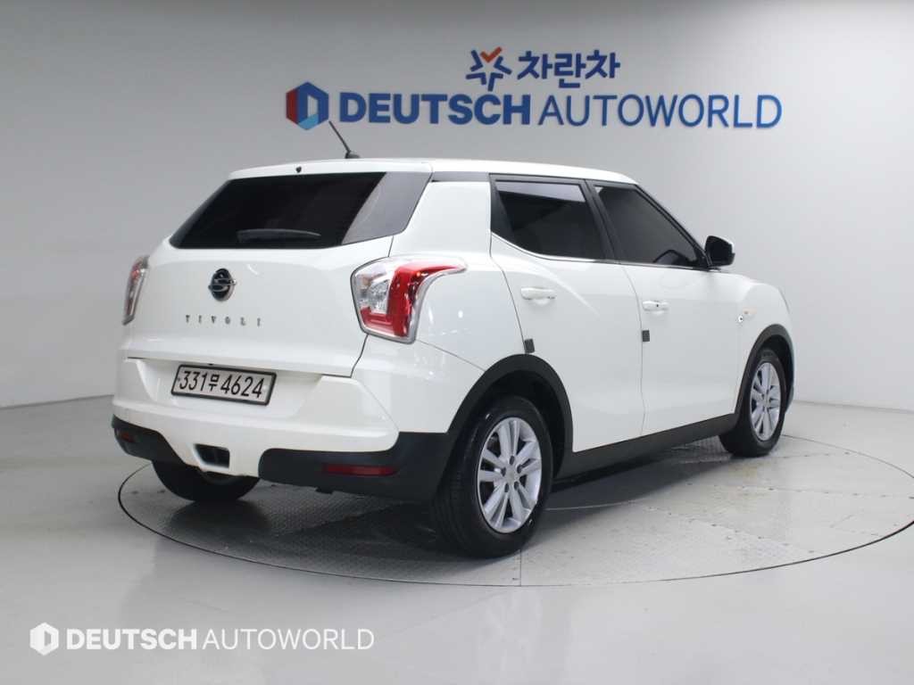 KG모빌리티(쌍용) 티볼리 티볼리 아머 2WD 디젤 TX 이미지 2