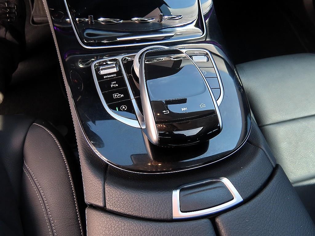 벤츠 E 클래스 E-클래스 W213 E300 4MATIC 익스클루시브 스텐다드 이미지 13