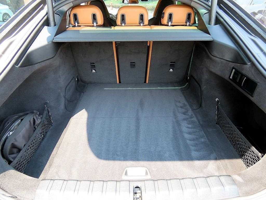 BMW i4 M50 프로 이미지 17