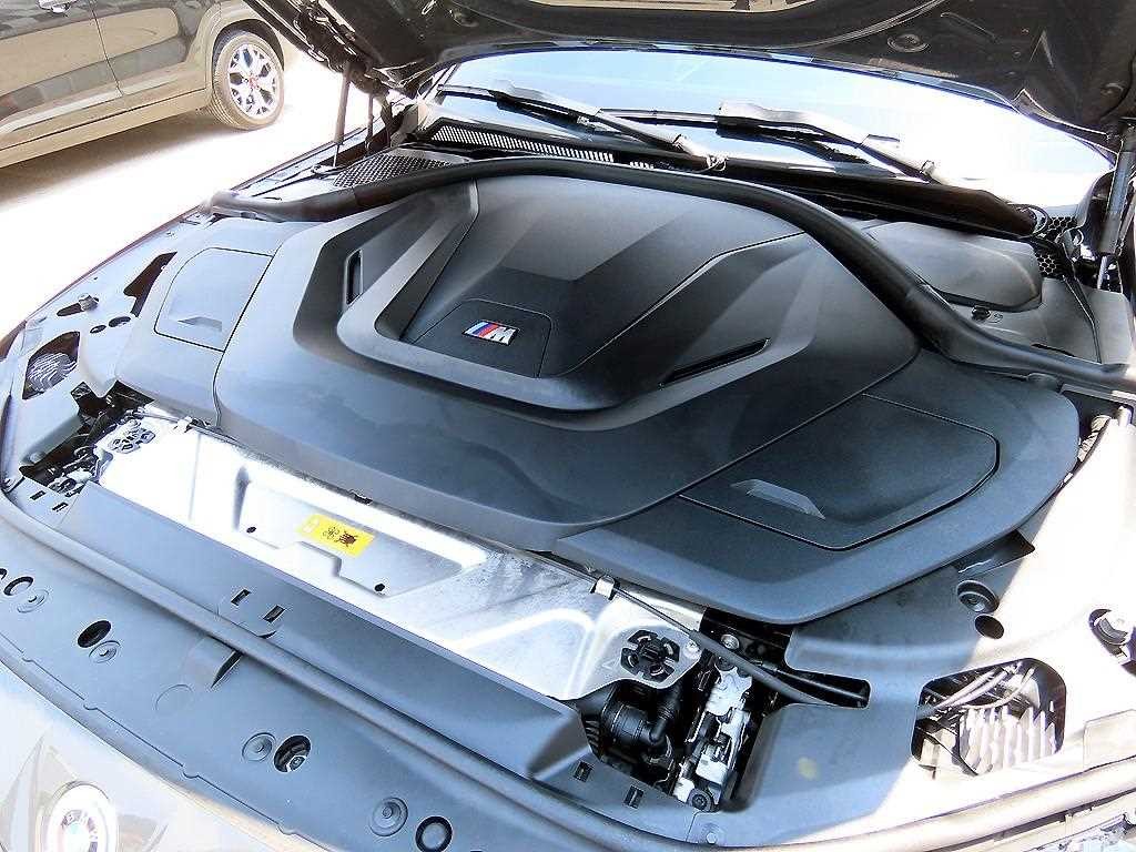 BMW i4 M50 프로 이미지 19