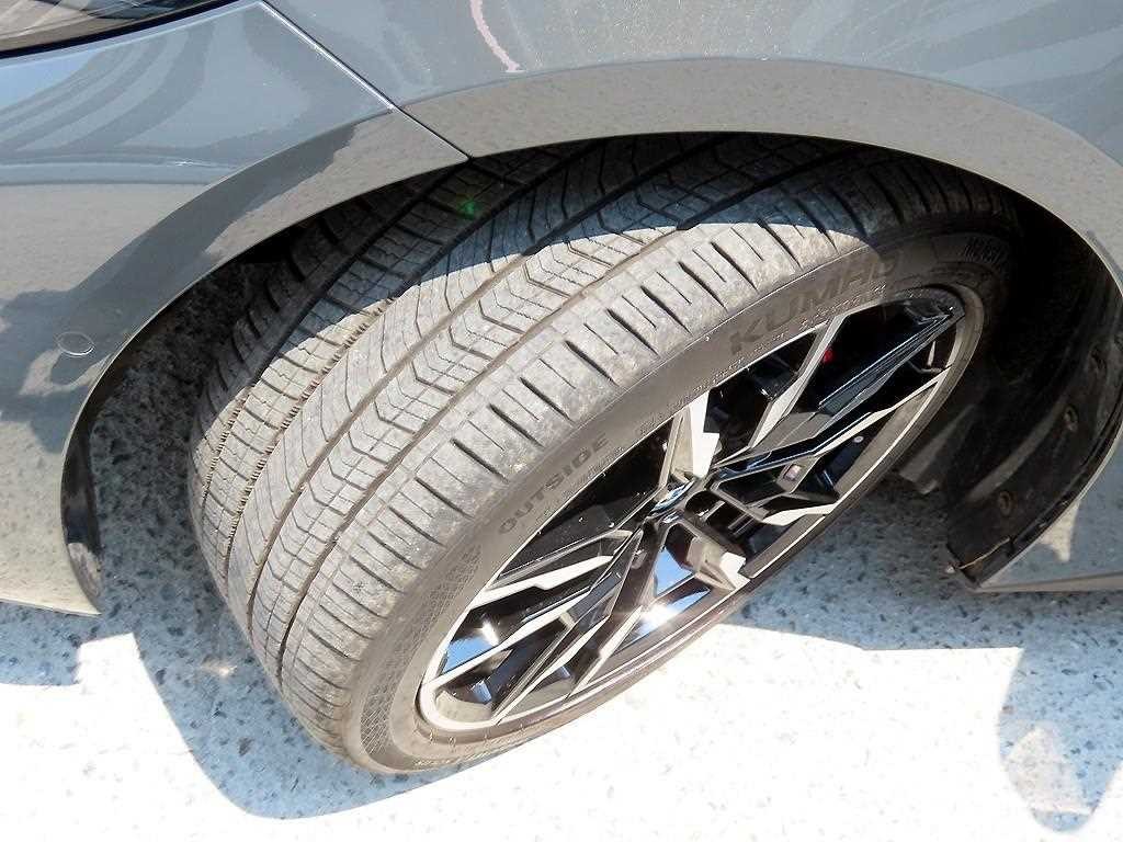 BMW i4 M50 프로 이미지 20