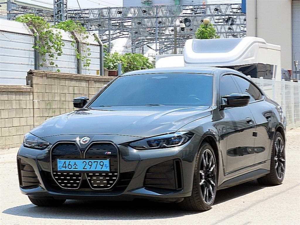 BMW i4 M50 프로 이미지 3