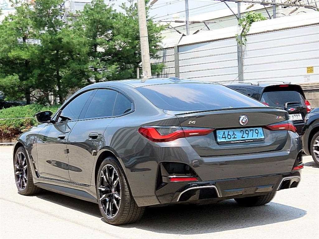 BMW i4 M50 프로 이미지 4
