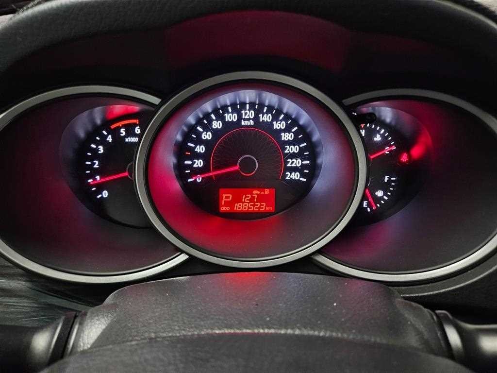 기아 쏘렌토 쏘렌토 R 디젤 4WD 2.2 TLX 고급형 이미지 7
