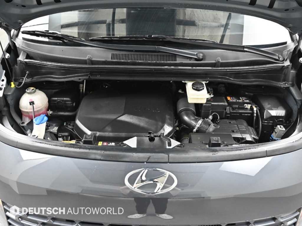 현대 스타리아 2WD 디젤 카고 스마트 3인승 이미지 6