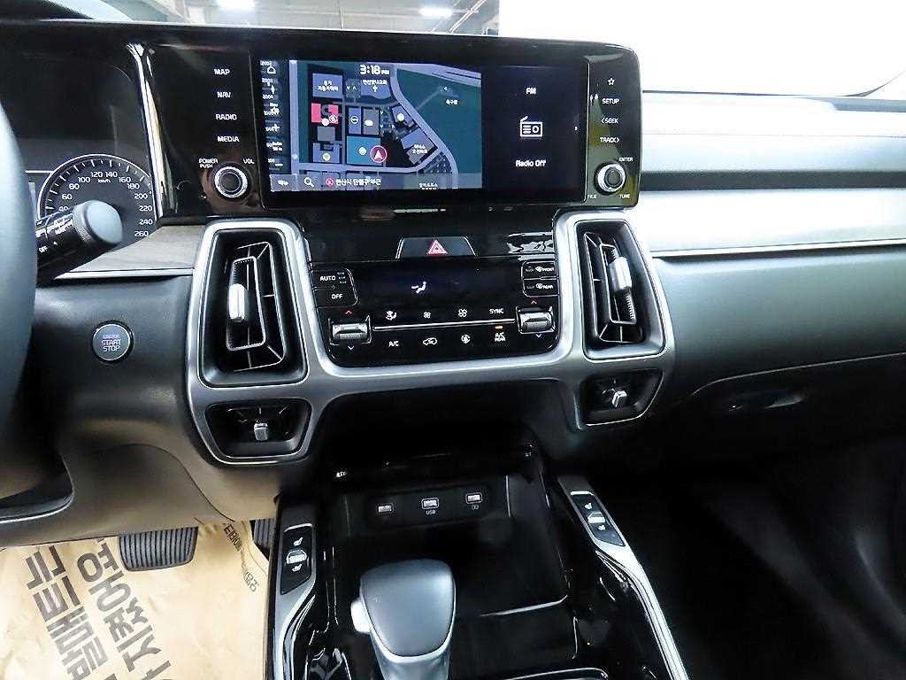 기아 쏘렌토 쏘렌토 4세대(MQ4) 디젤 2.2 4WD 트렌디 이미지 14