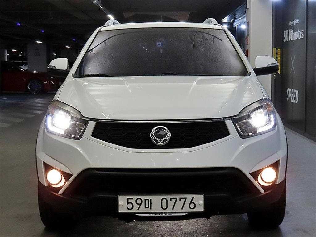 KG모빌리티(쌍용) 코란도 뉴코란도C 2WD 2.2 RX 최고급형 이미지 2