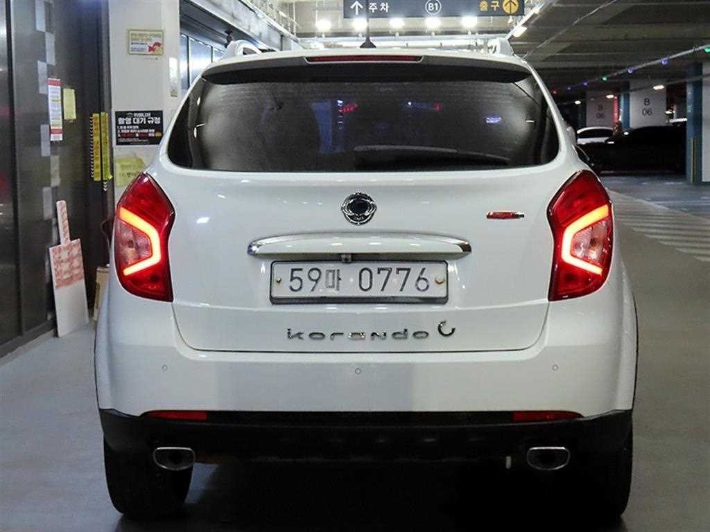 KG모빌리티(쌍용) 코란도 뉴코란도C 2WD 2.2 RX 최고급형 이미지 5