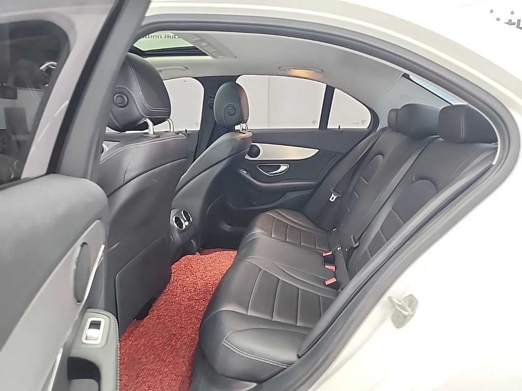 벤츠 C 클래스 C클래스 W205 C200 이미지 13