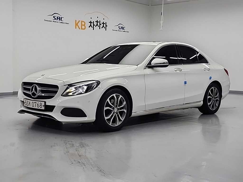벤츠 C 클래스 C클래스 W205 C200 이미지 2