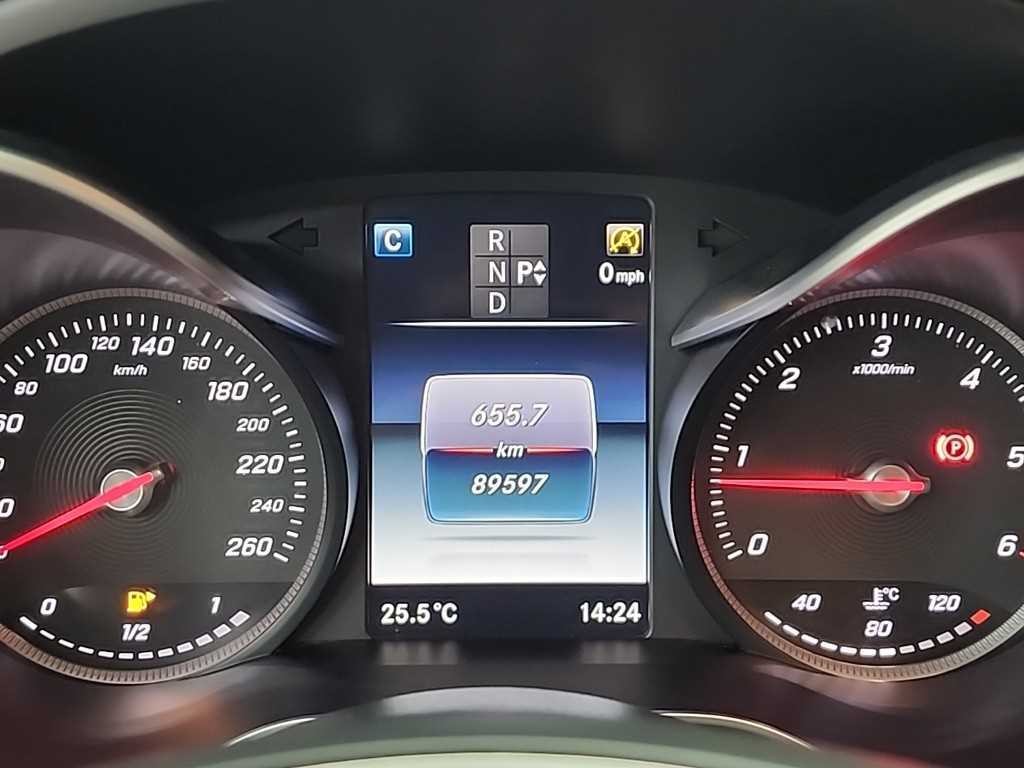 벤츠 C 클래스 C클래스 W205 C200 이미지 7