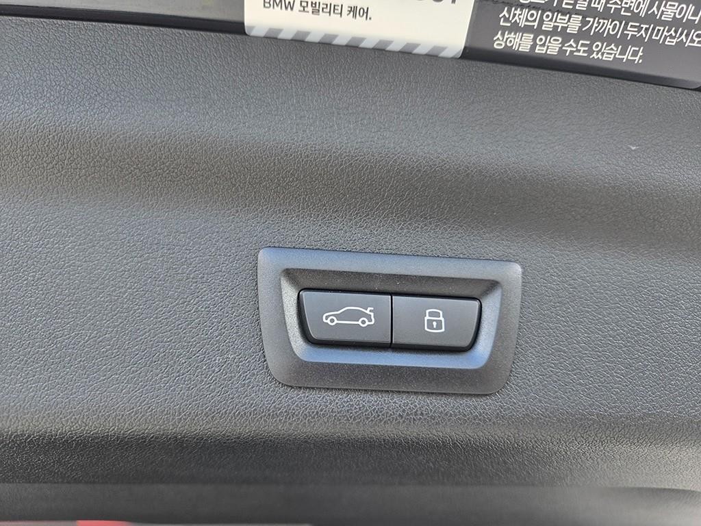 BMW X1 X1 (U11) xDrive 20i M 스포츠 이미지 16