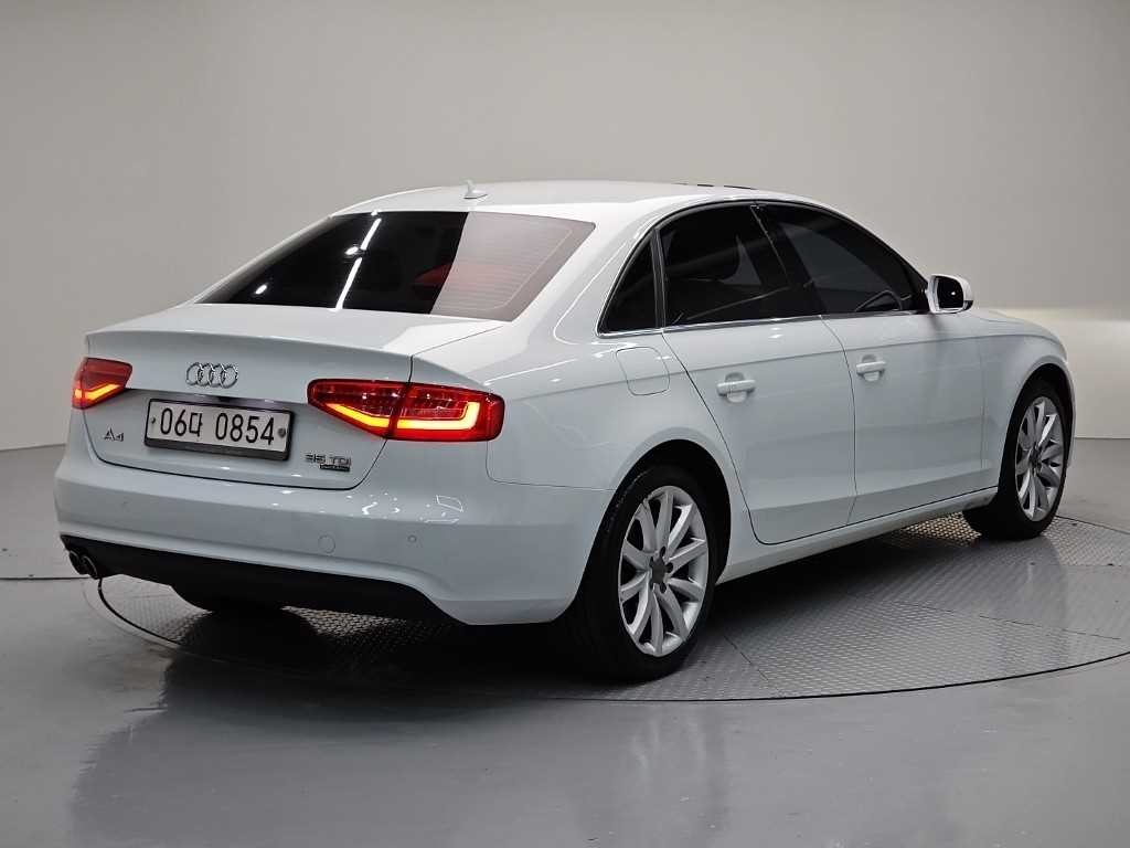 아우디 A4 뉴 A4 35 TDI 콰트로 이미지 4