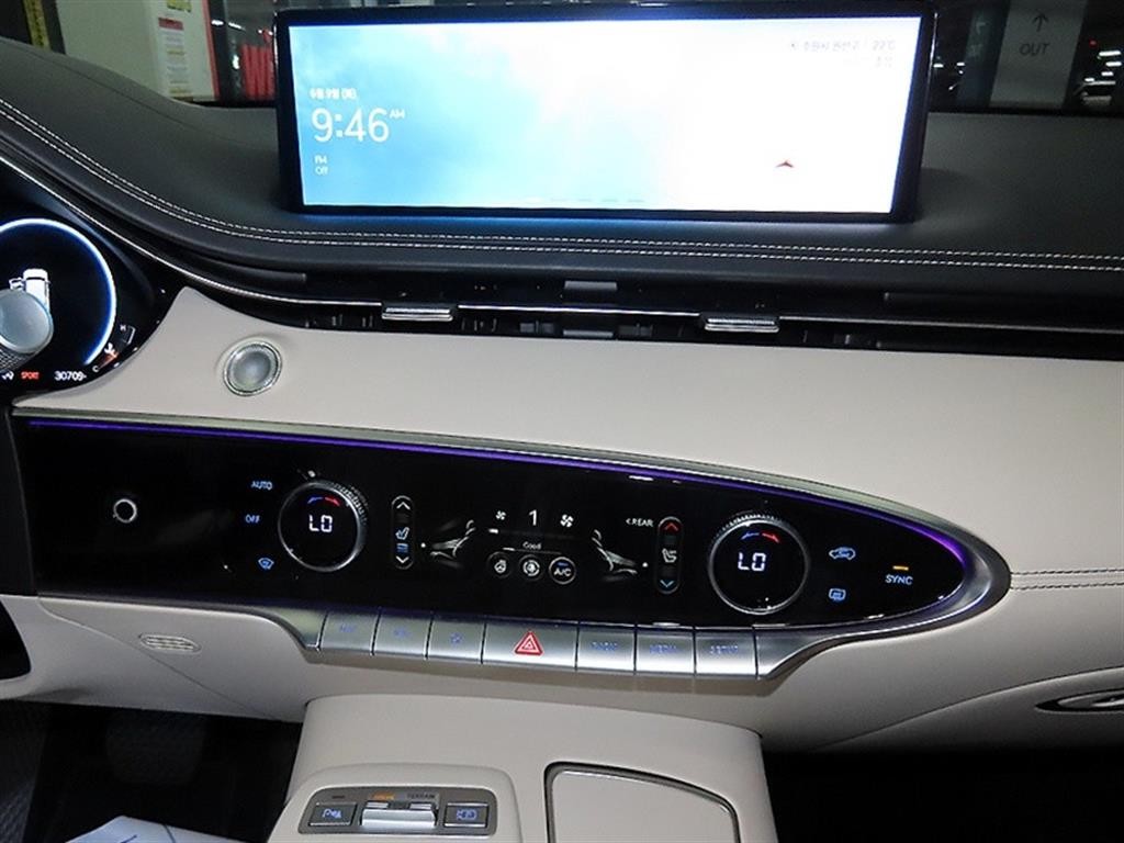 제네시스 GV70 2.5T 가솔린 AWD 기본형 이미지 11