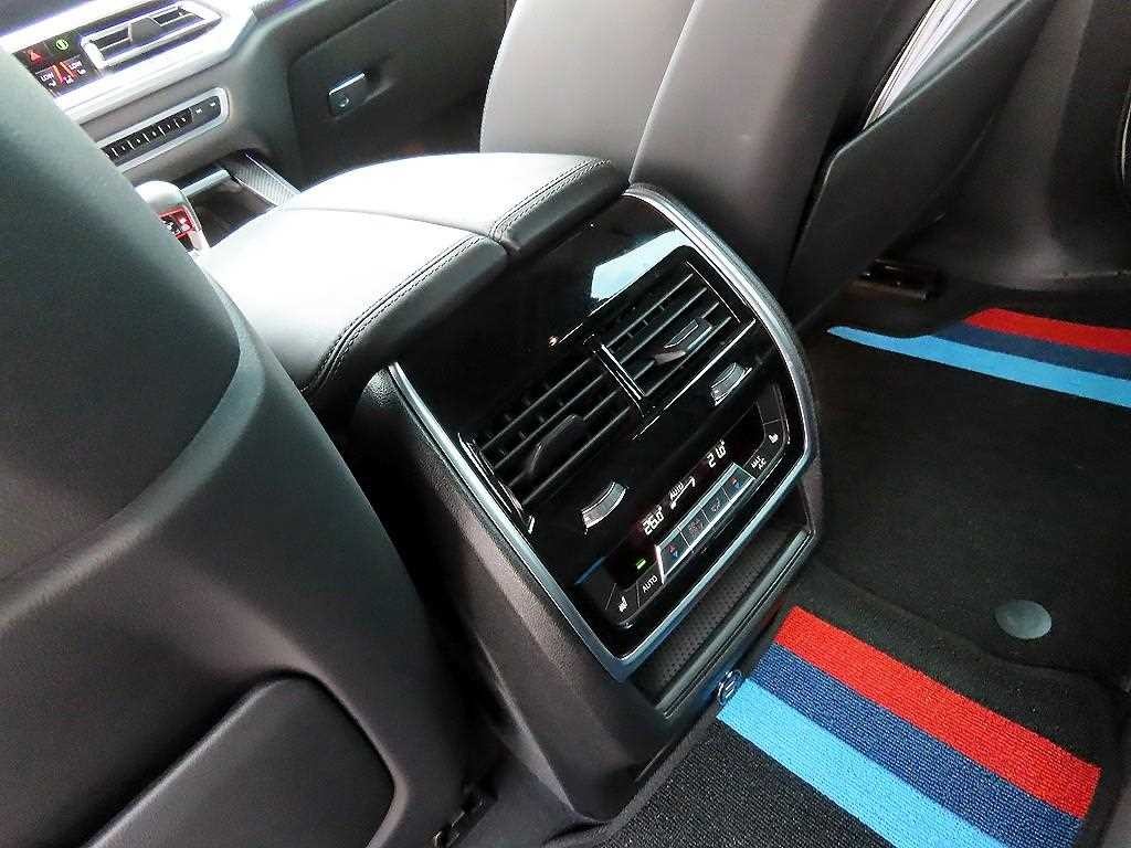 BMW X5M X5M (F95) 4.4 이미지 16